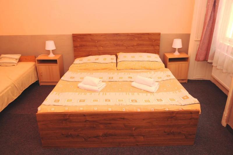 Hotel U Dvou Zlatych Klicu Praha Bagian luar foto